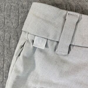 Lululemon Athletica Golf Dress Shorts Men Size 32 Lightweight Tech outdoor‎